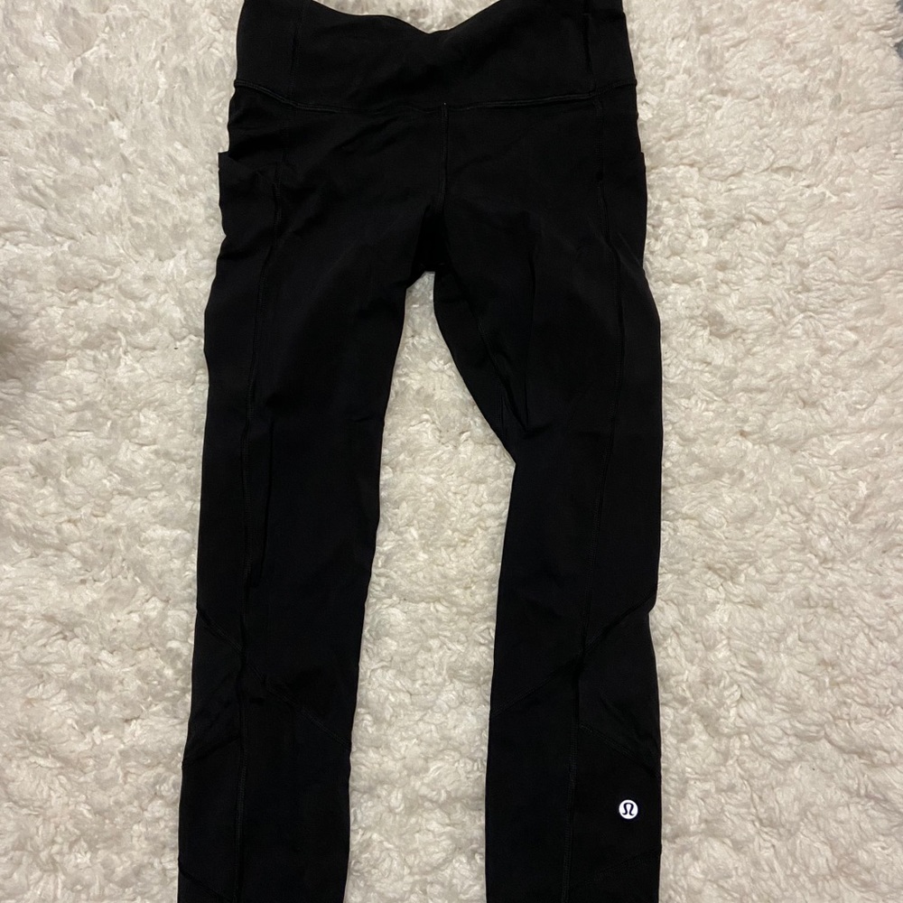 Lululemon cropped leggings